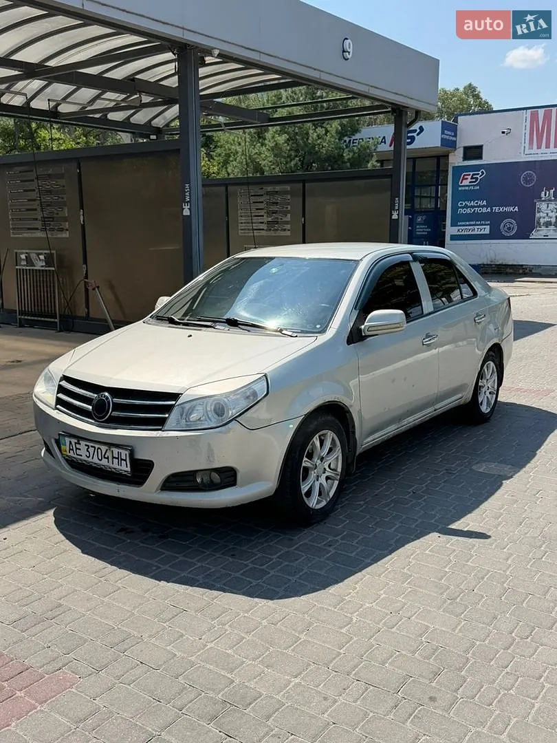 Geely MK, 2013