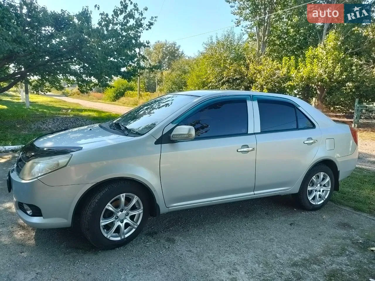 Geely MK, 2011