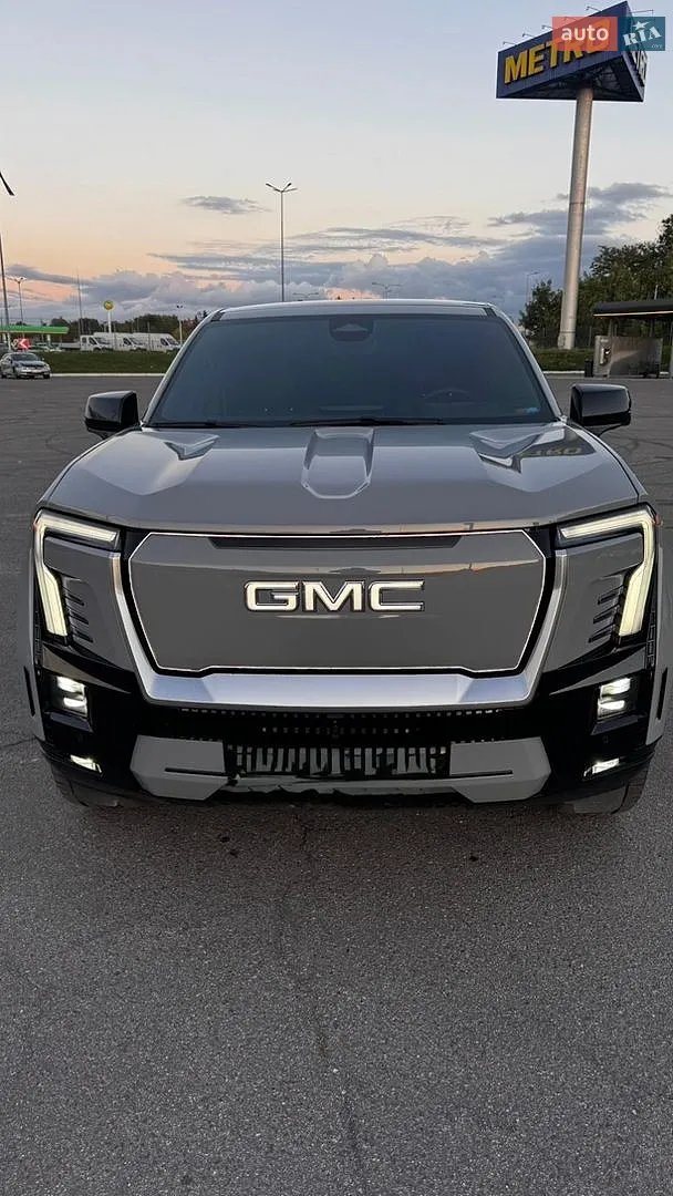 GMC Sierra EV, 2024