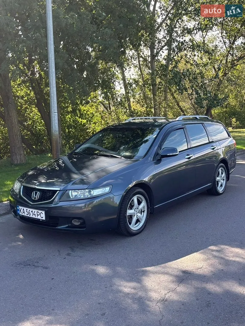Honda Accord, 2004