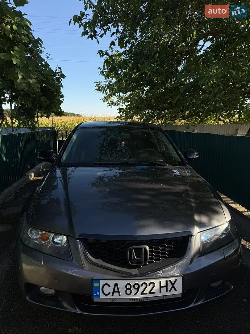 Honda Accord, 2005