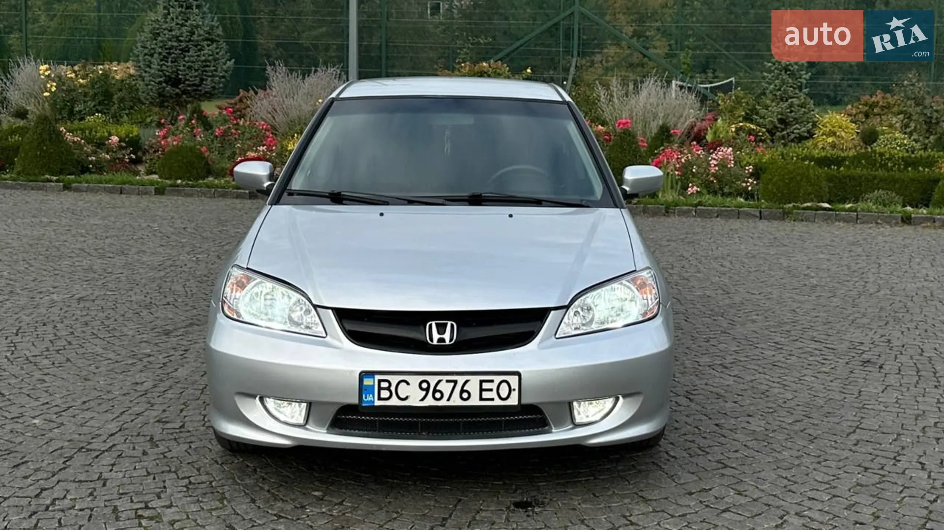 Honda Civic, 2004