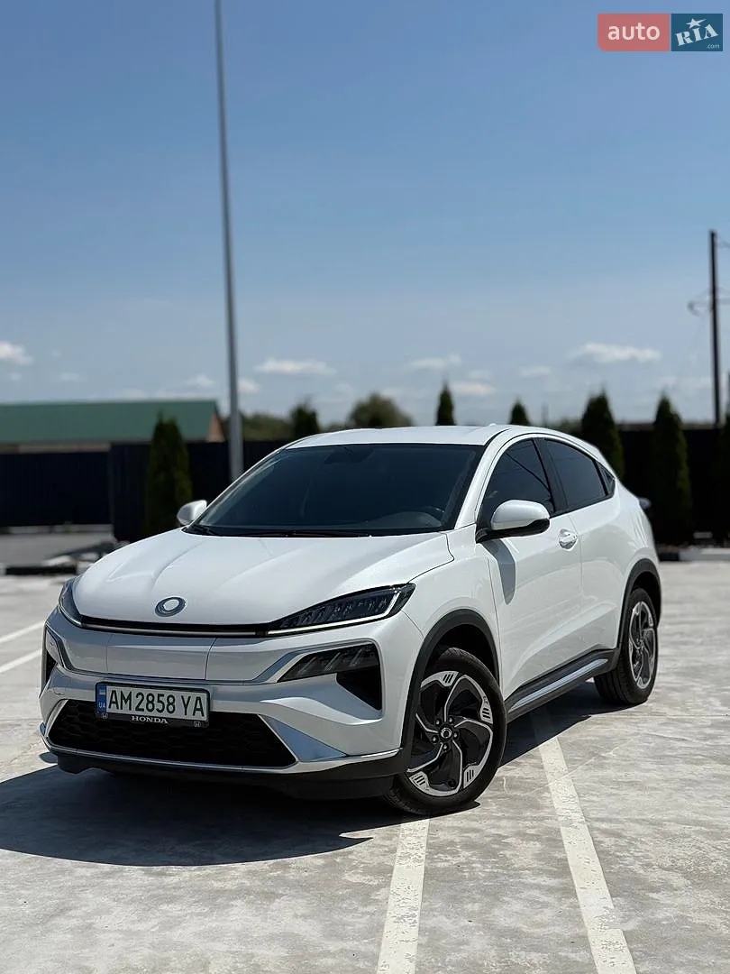 Honda M-NV, 2024