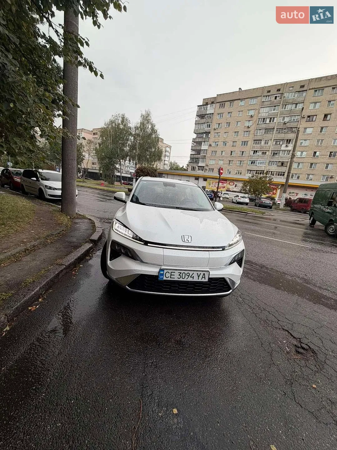 Honda M-NV, 2024