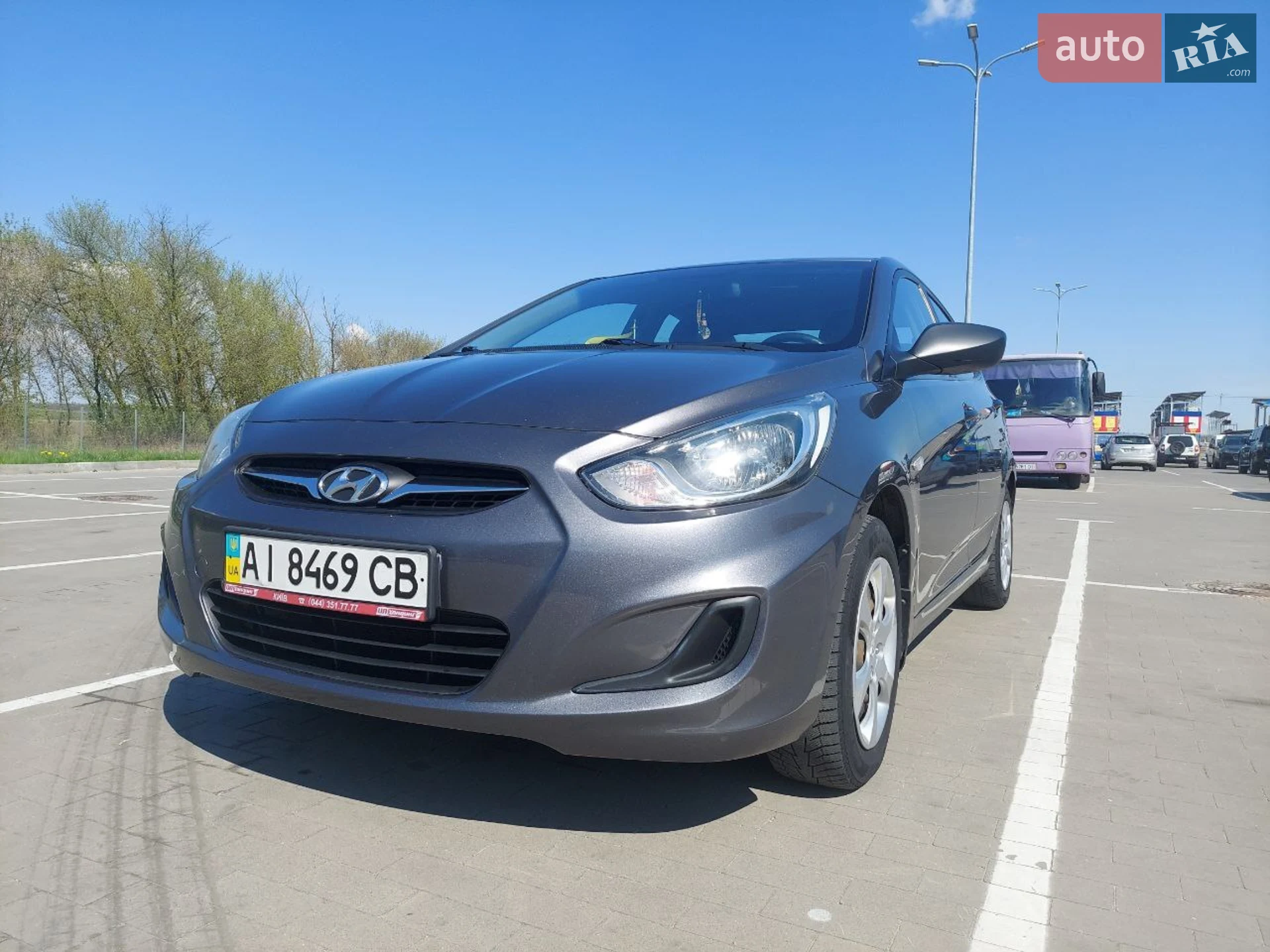 Hyundai Accent, 2011