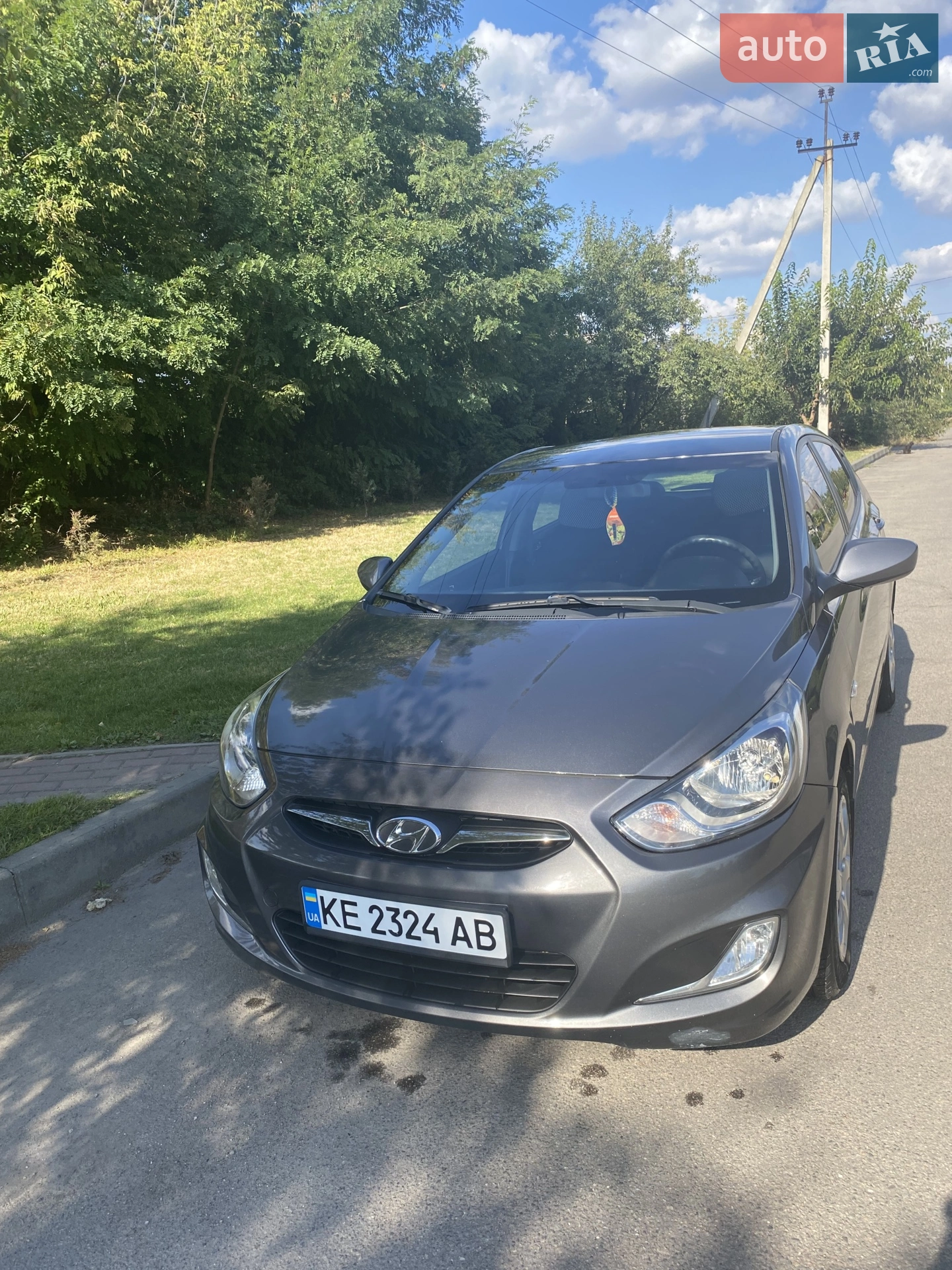 Hyundai Accent, 2012