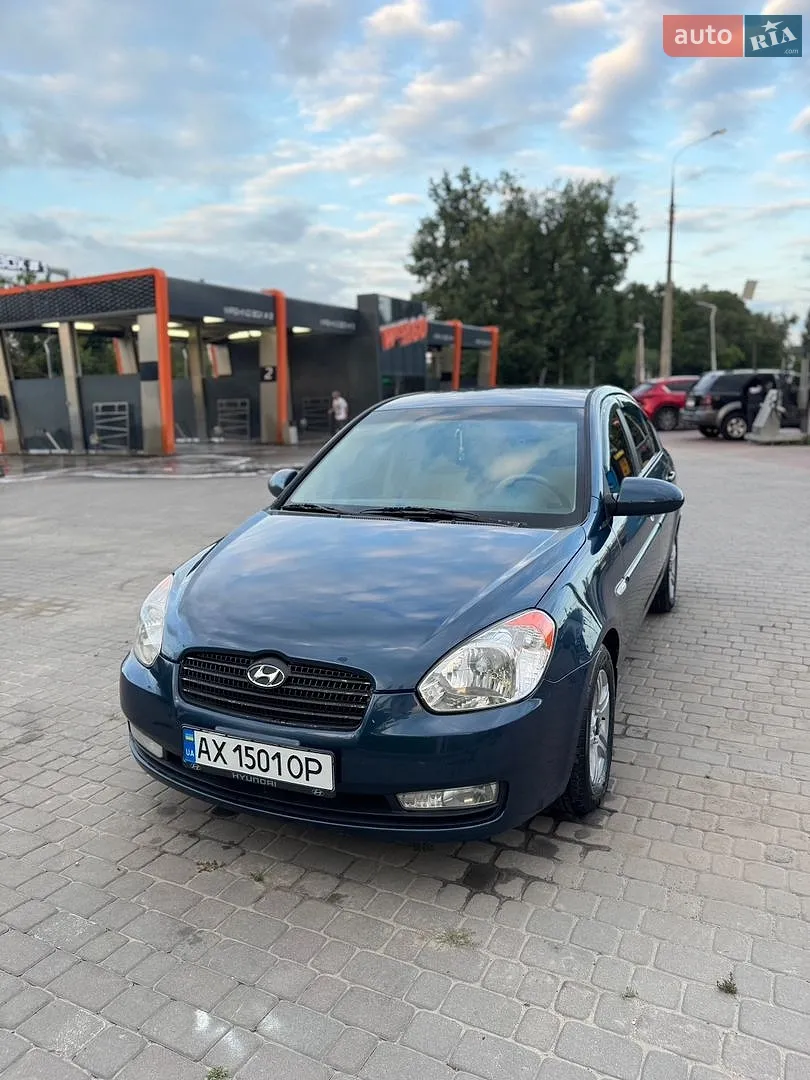 Hyundai Accent, 2008