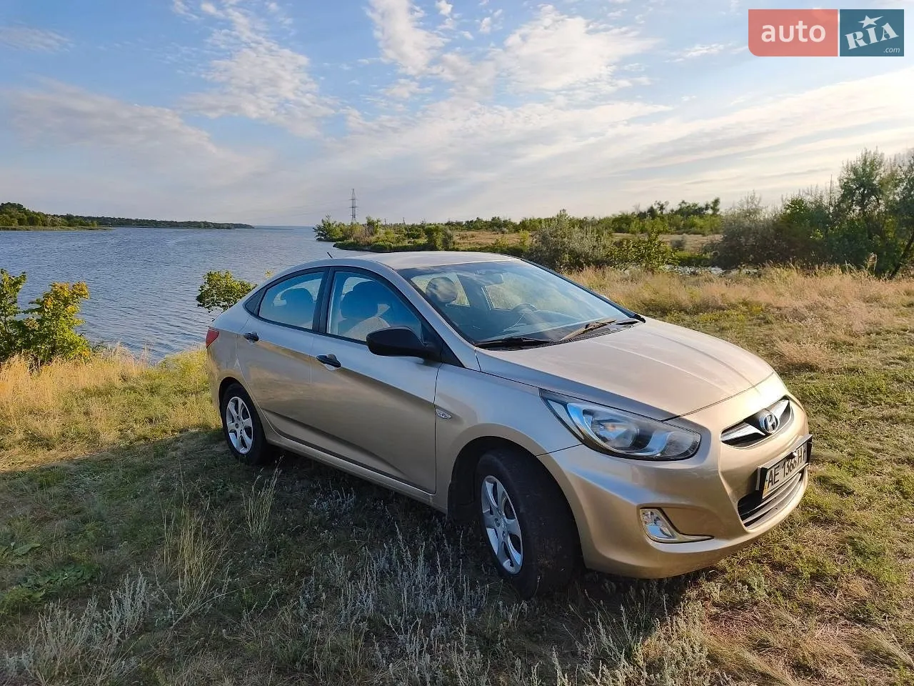 Hyundai Accent, 2013