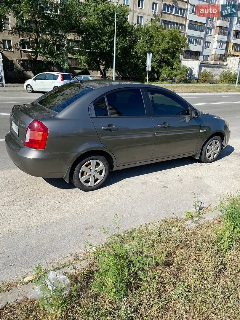 Hyundai Accent, 2008