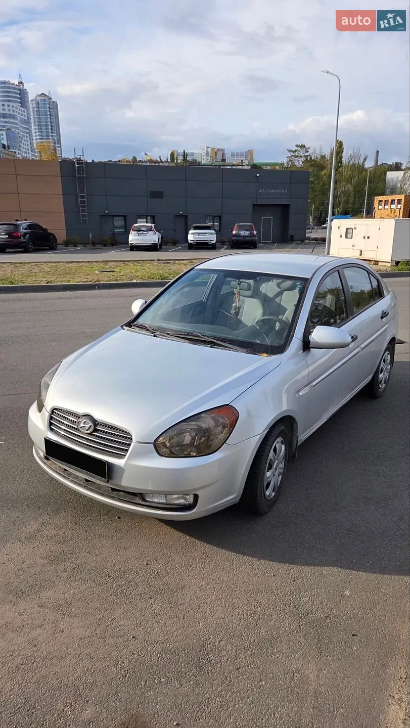 Hyundai Accent, 2008