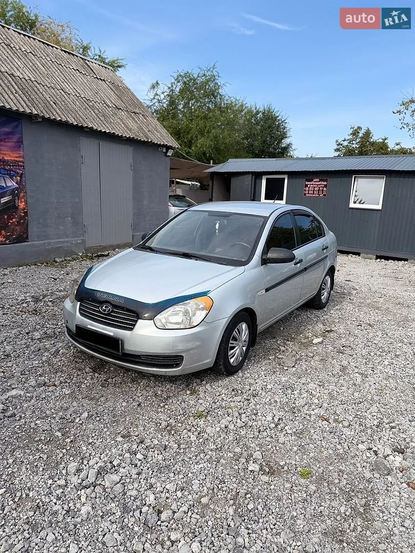Hyundai Accent, 2009