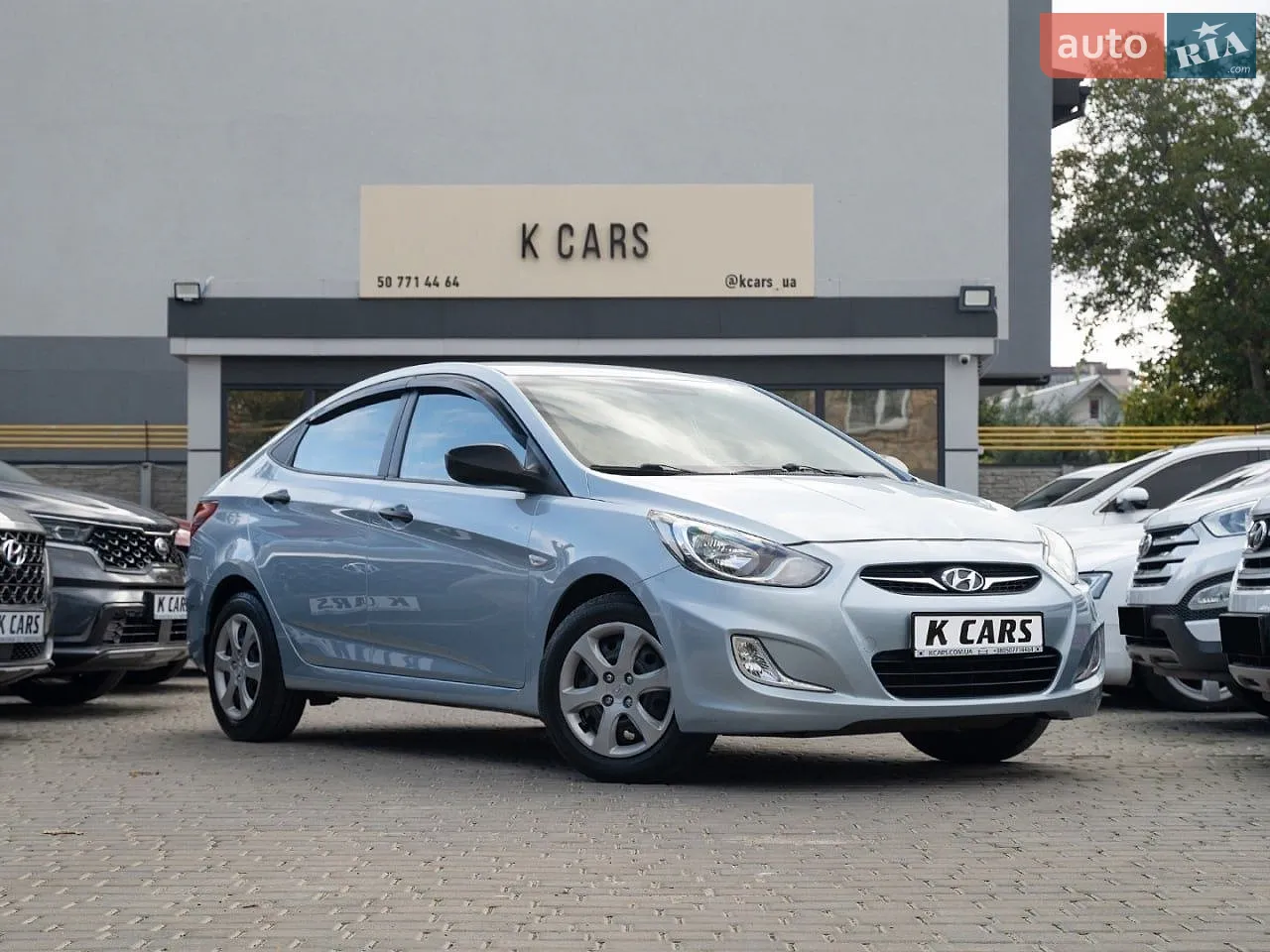 Hyundai Accent, 2011