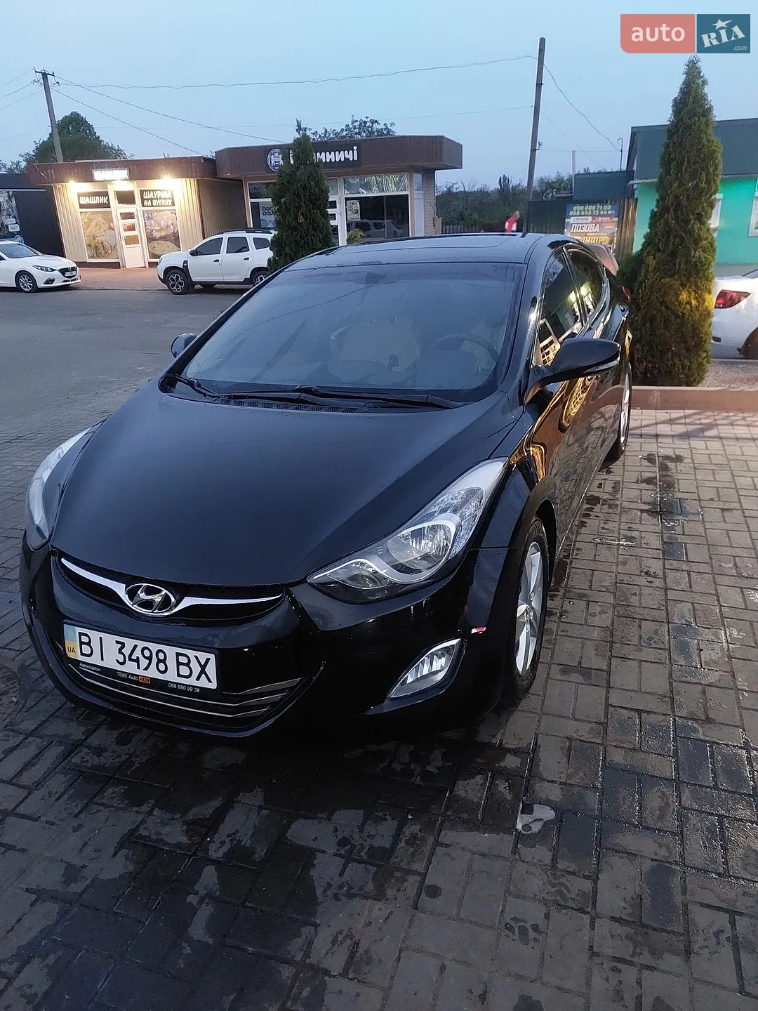 Hyundai Elantra, 2011