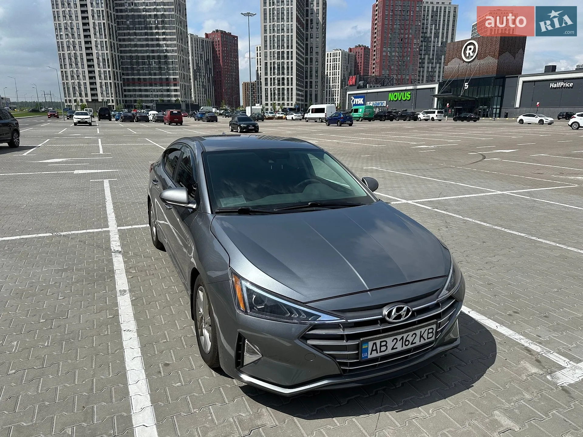 Hyundai Elantra, 2018