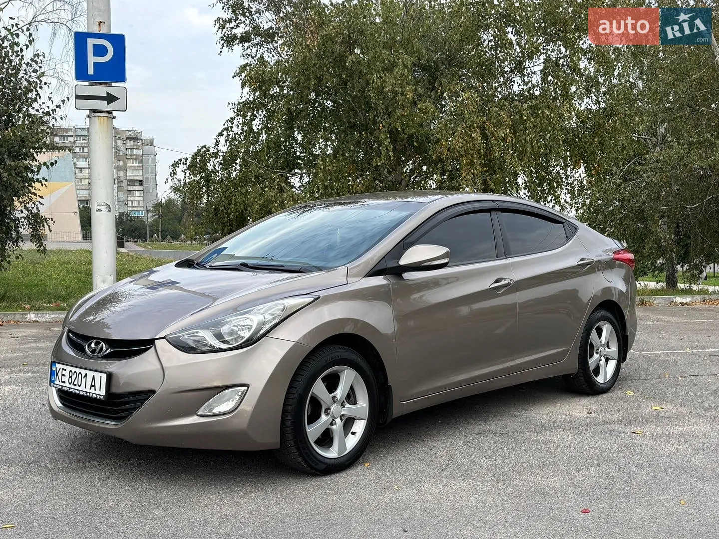 Hyundai Elantra, 2011