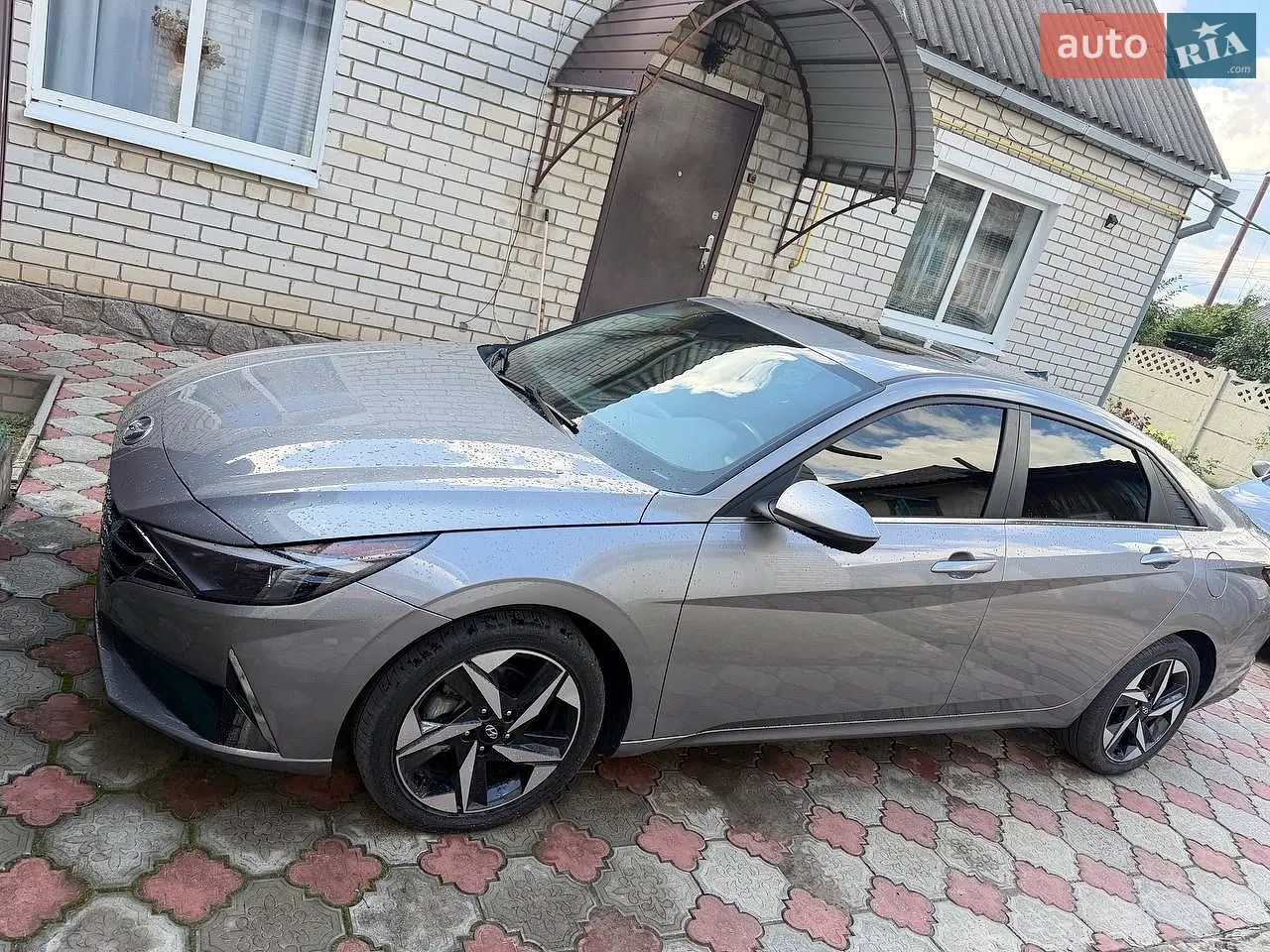 Hyundai Elantra, 2023