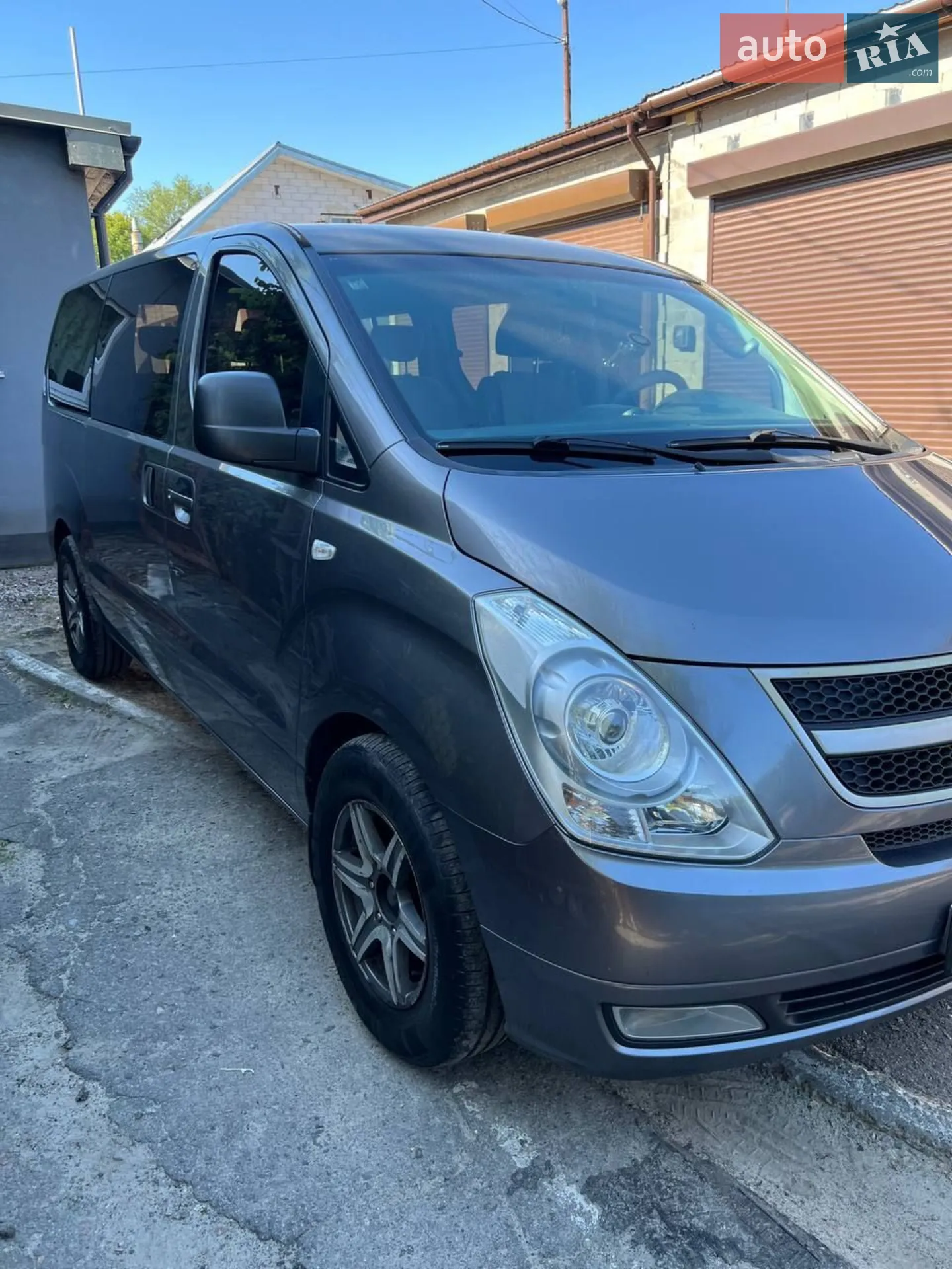 Hyundai H-1, 2010