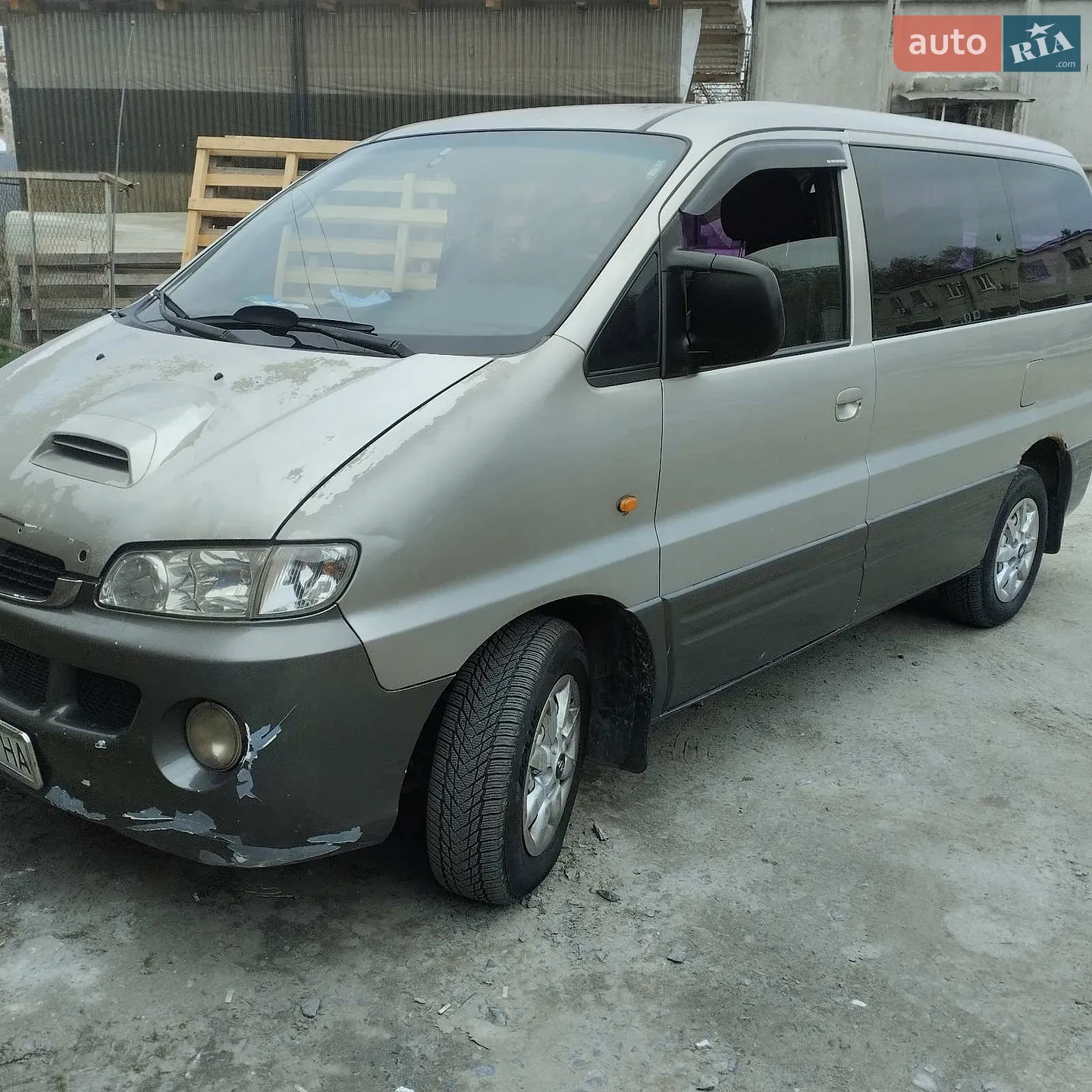 Hyundai H-1, 2004