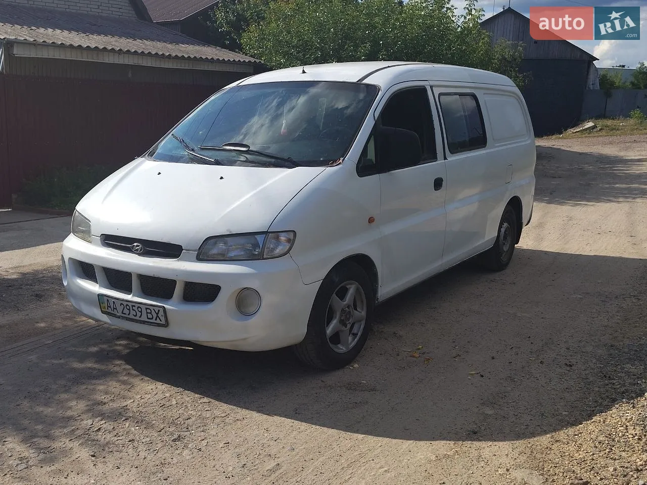 Hyundai H 200, 1998