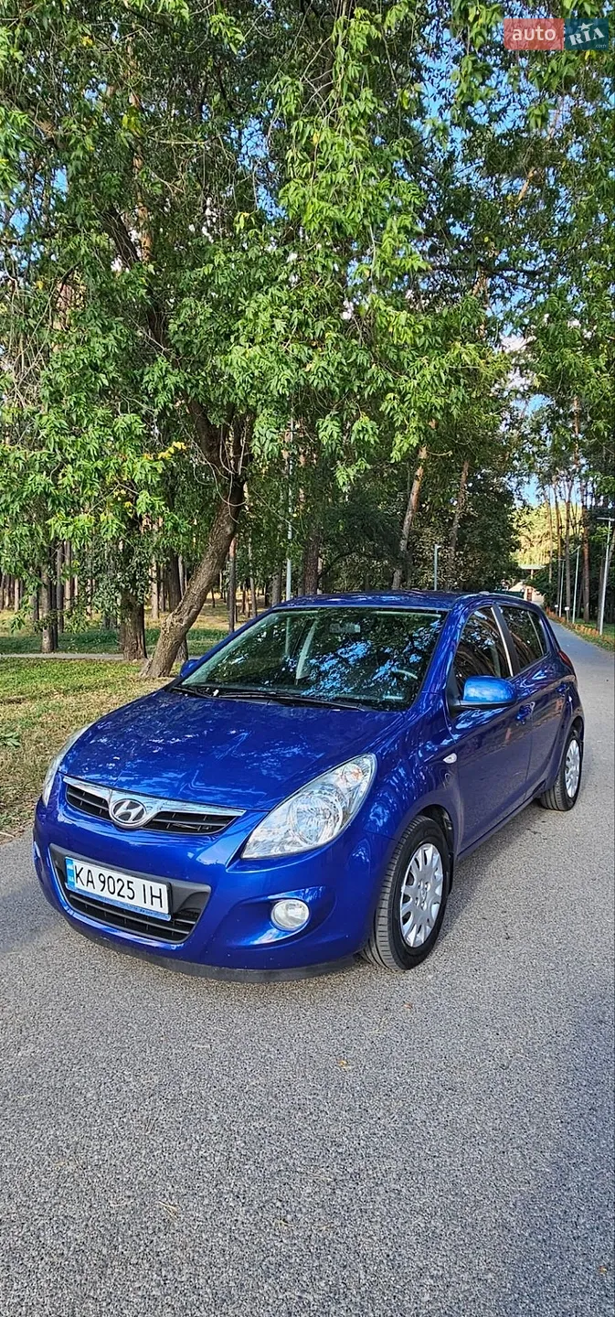 Hyundai i20, 2011