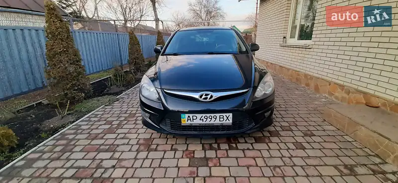 Hyundai i30, 2010