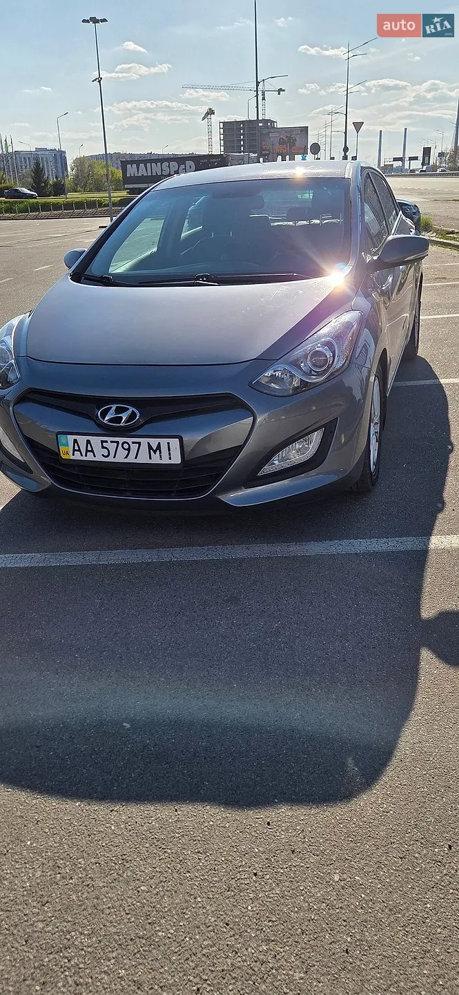 Hyundai i30, 2012