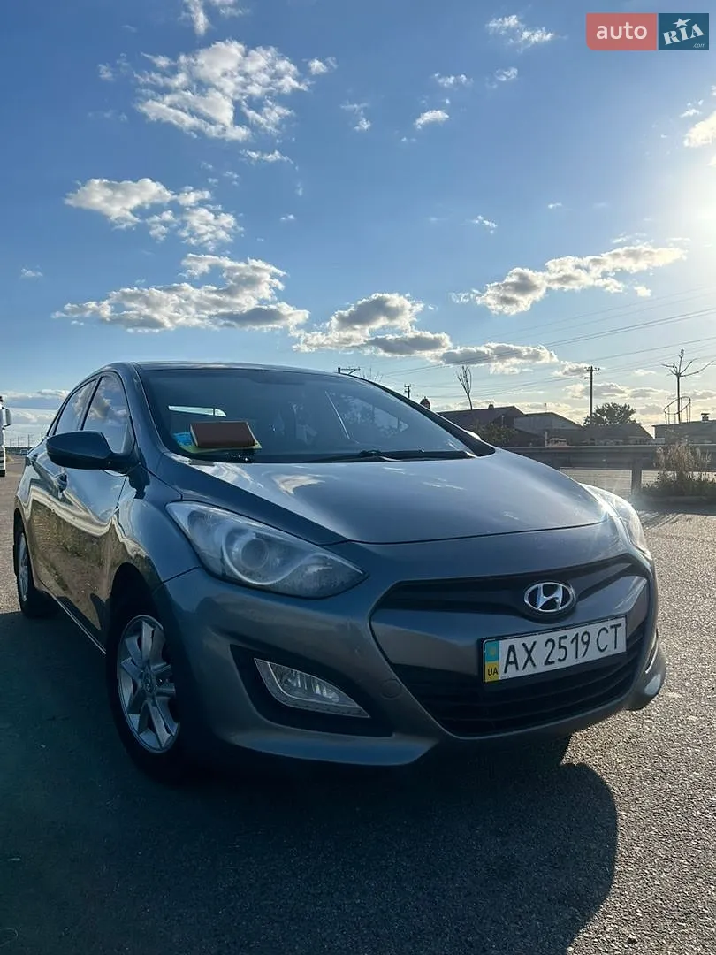 Hyundai i30, 2012