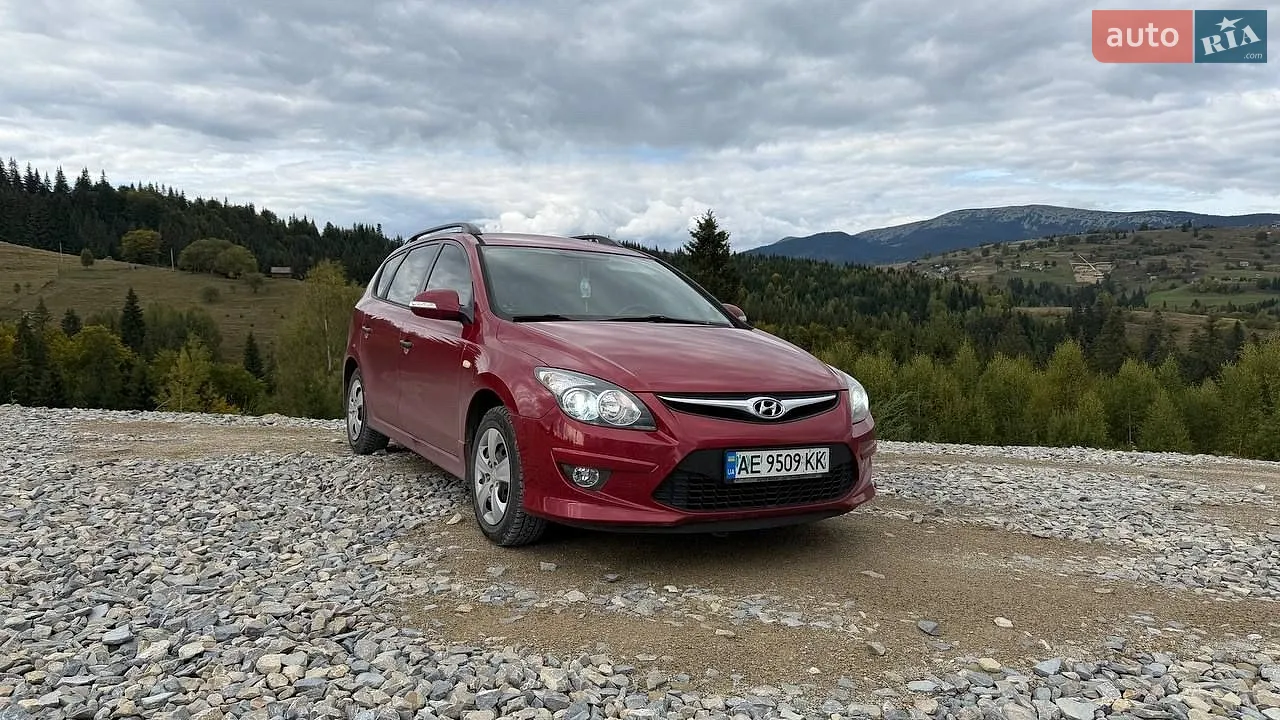 Hyundai i30, 2011