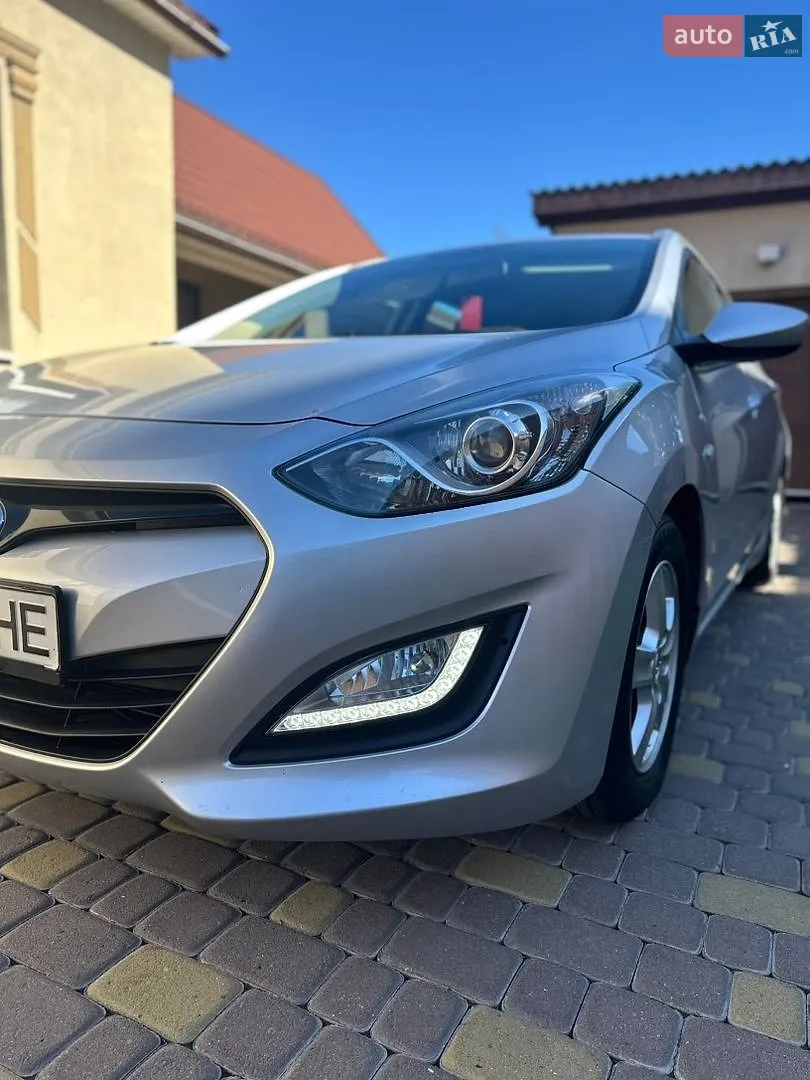 Hyundai i30, 2012