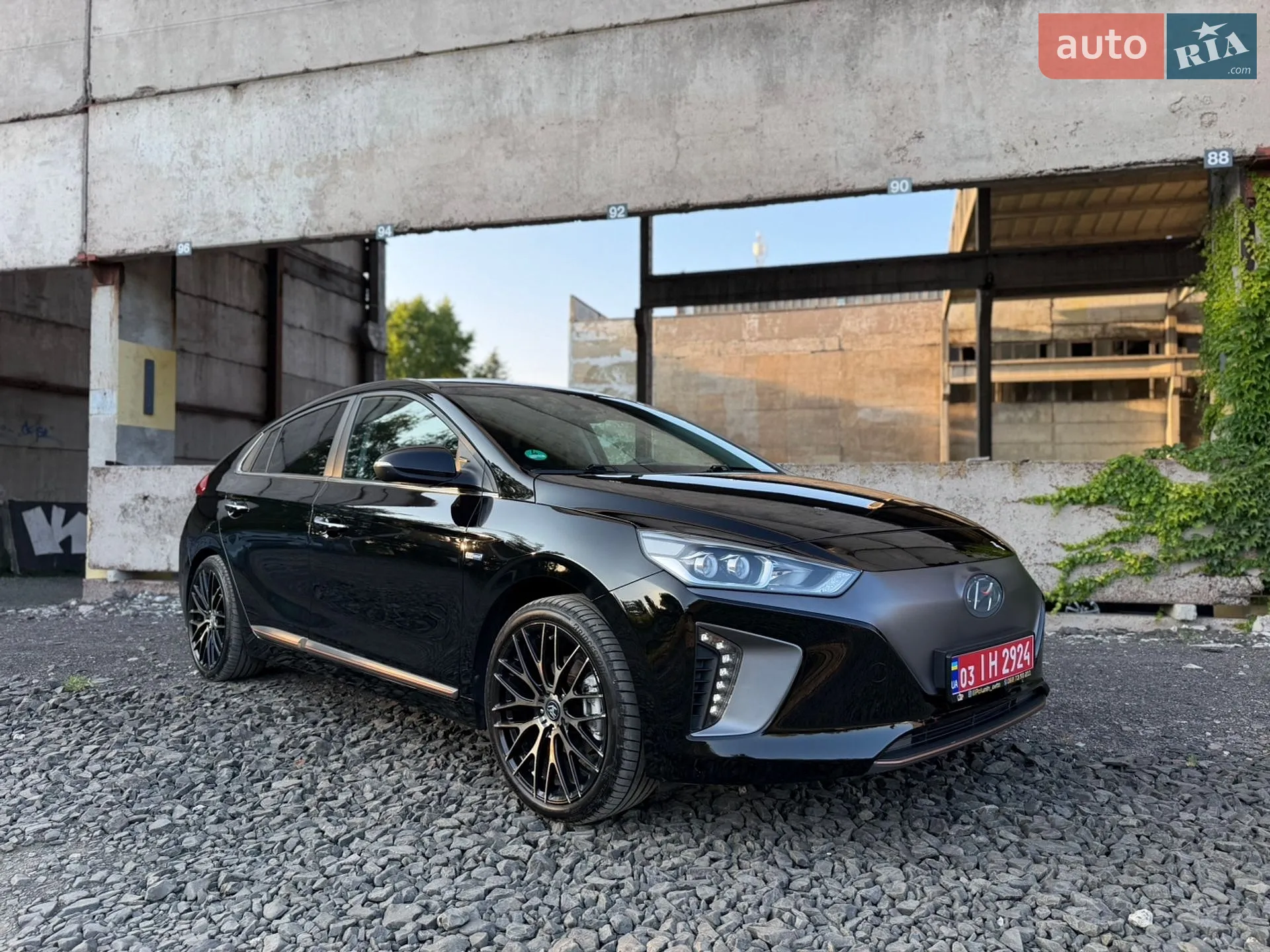 Hyundai Ioniq, 2017