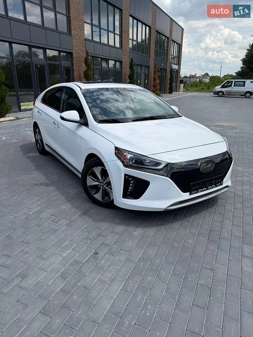 Hyundai Ioniq, 2017