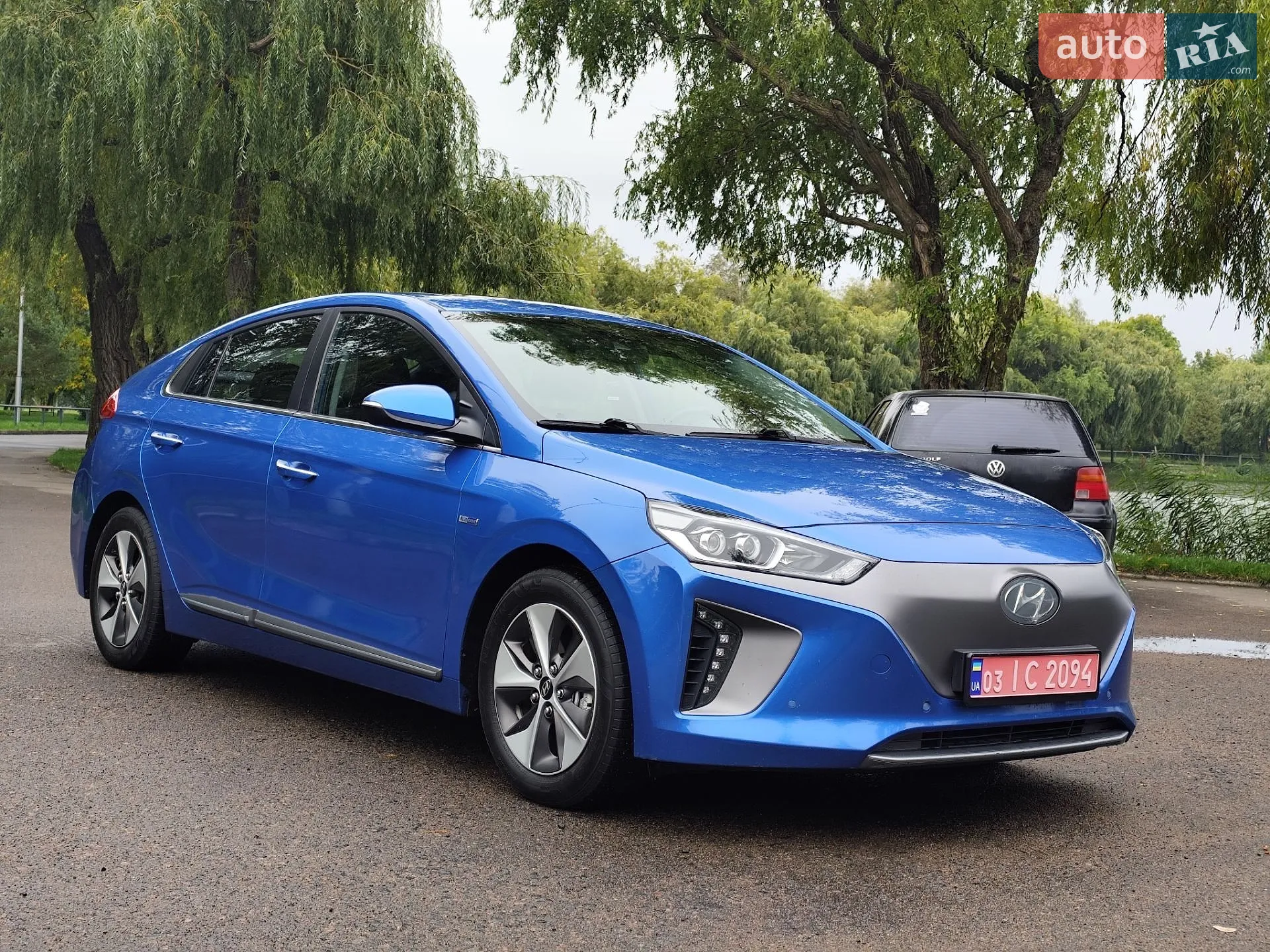 Hyundai Ioniq, 2016