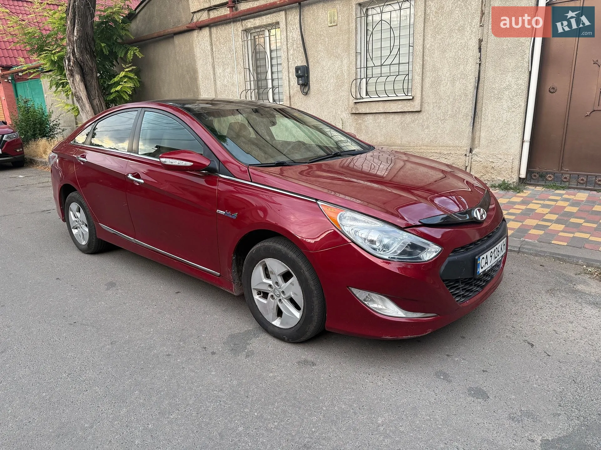 Hyundai Sonata, 2011