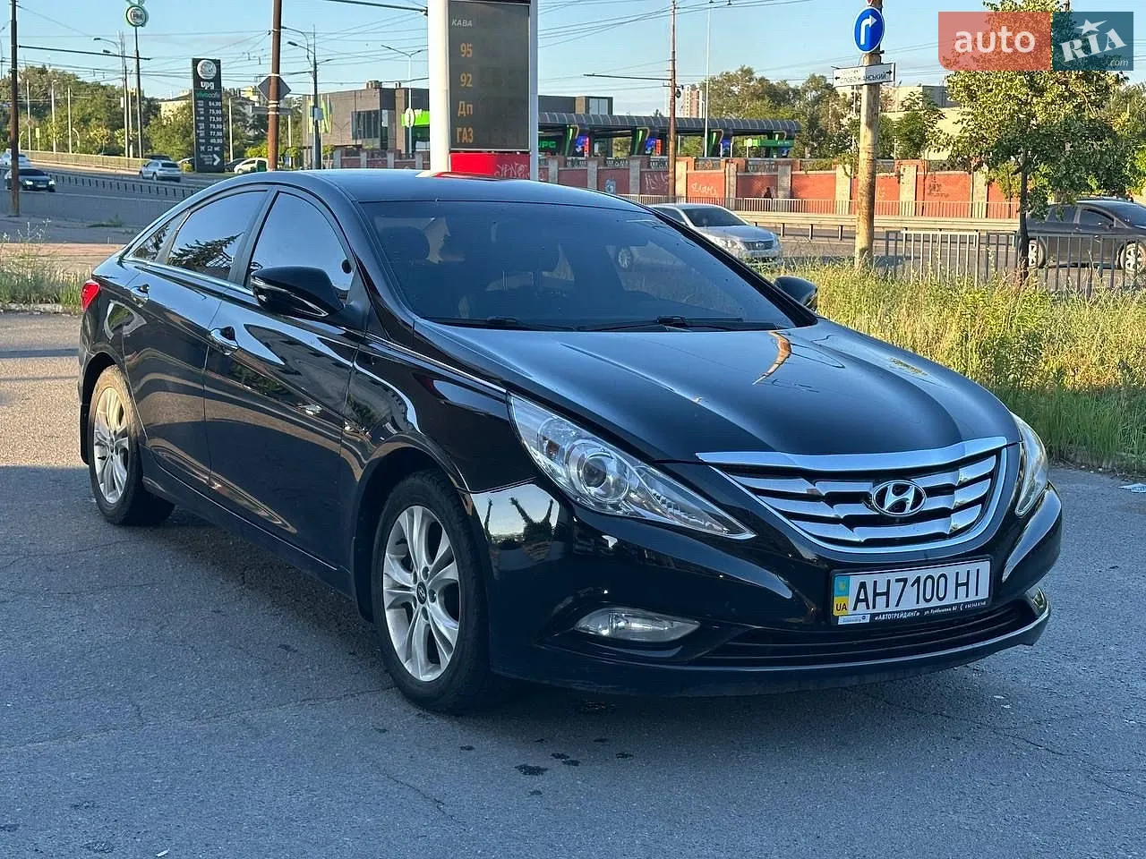 Hyundai Sonata, 2010