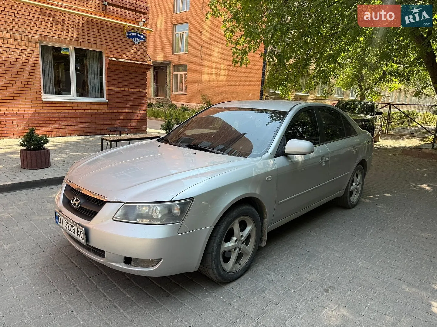 Hyundai Sonata, 2005