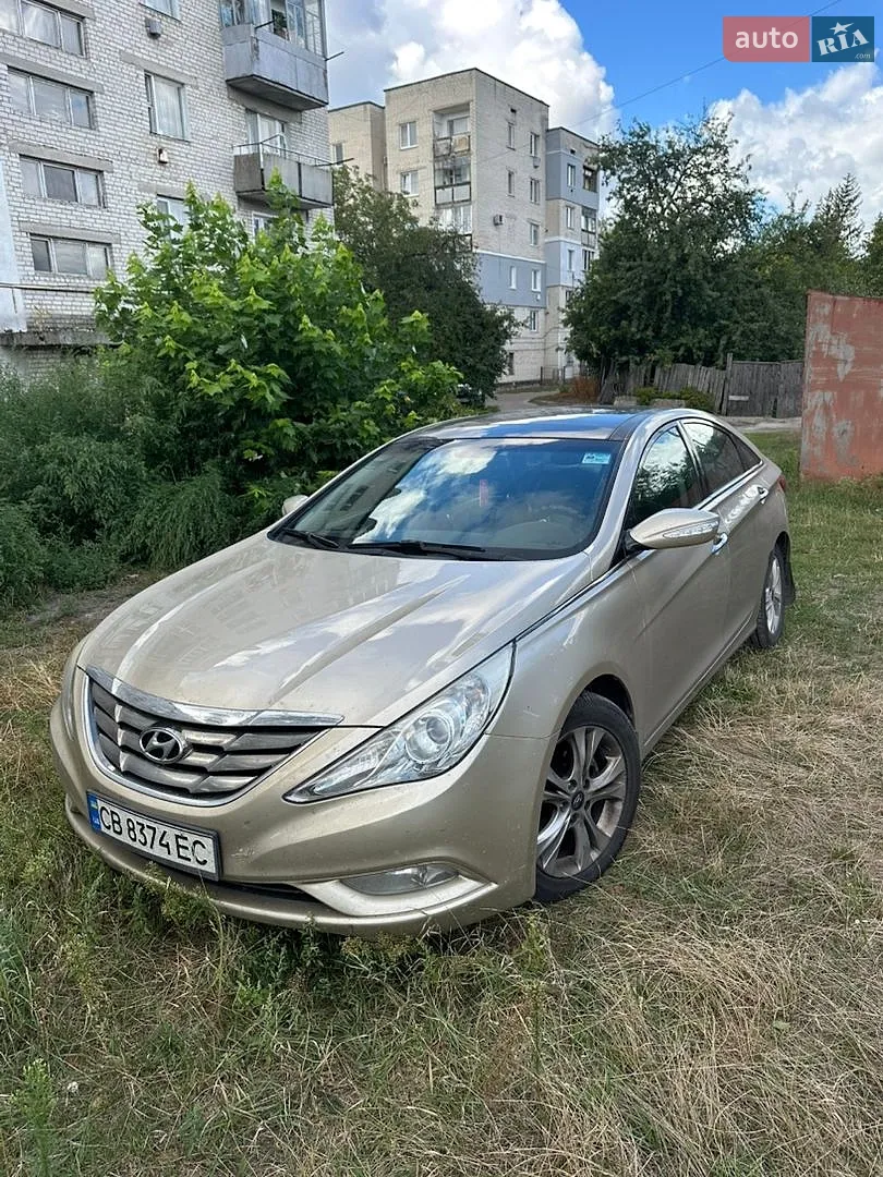 Hyundai Sonata, 2010