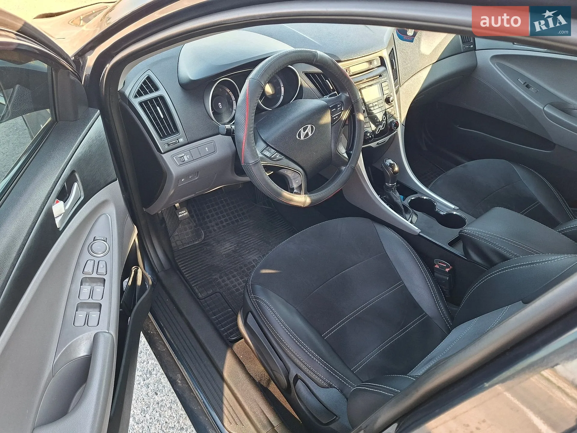 Hyundai Sonata, 2010