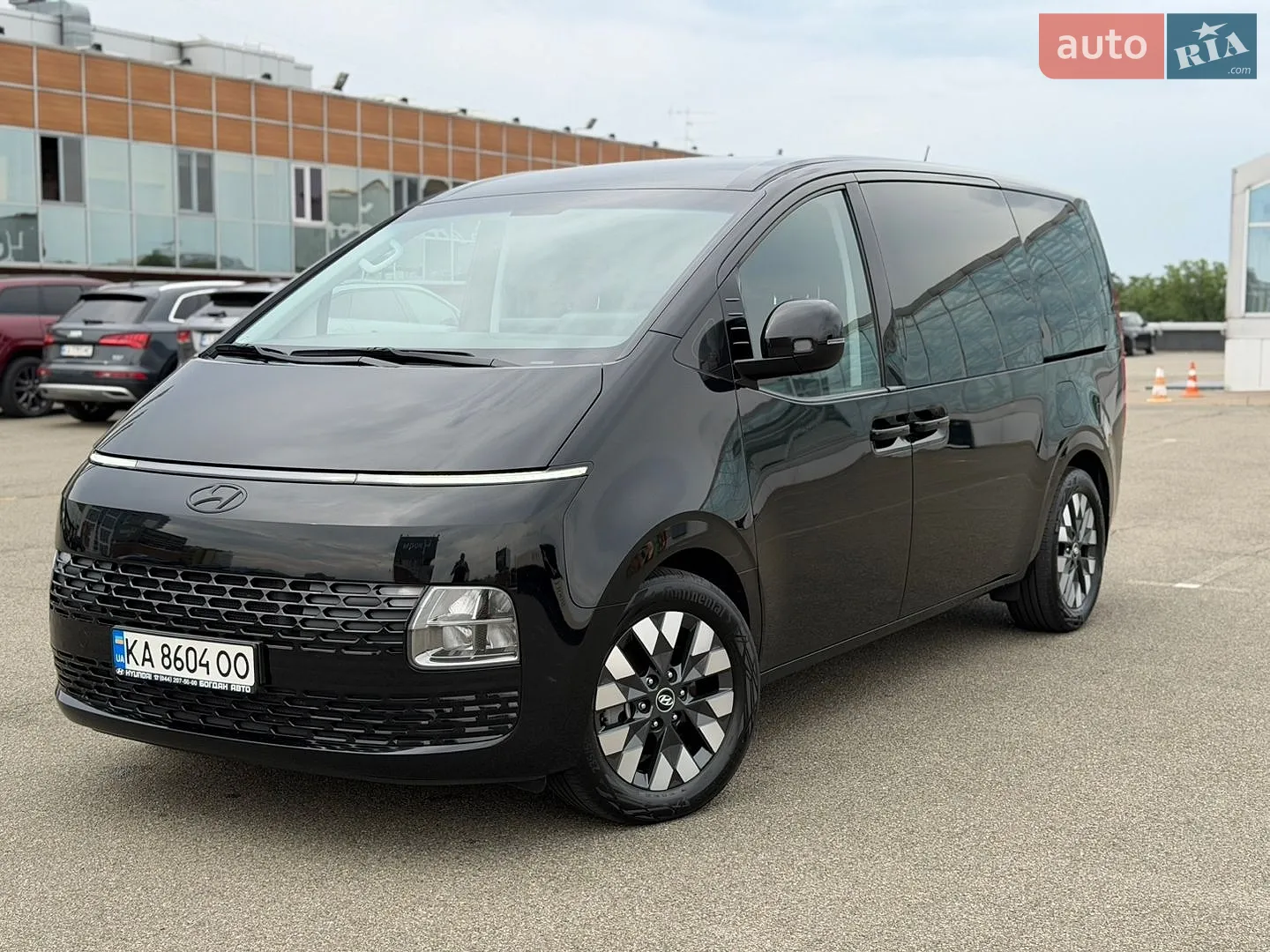 Hyundai Staria, 2022