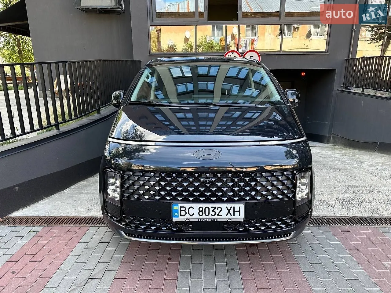 Hyundai Staria, 2024