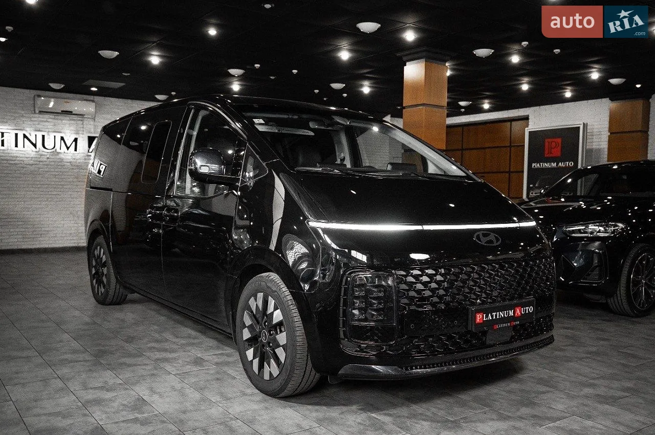 Hyundai Staria, 2025