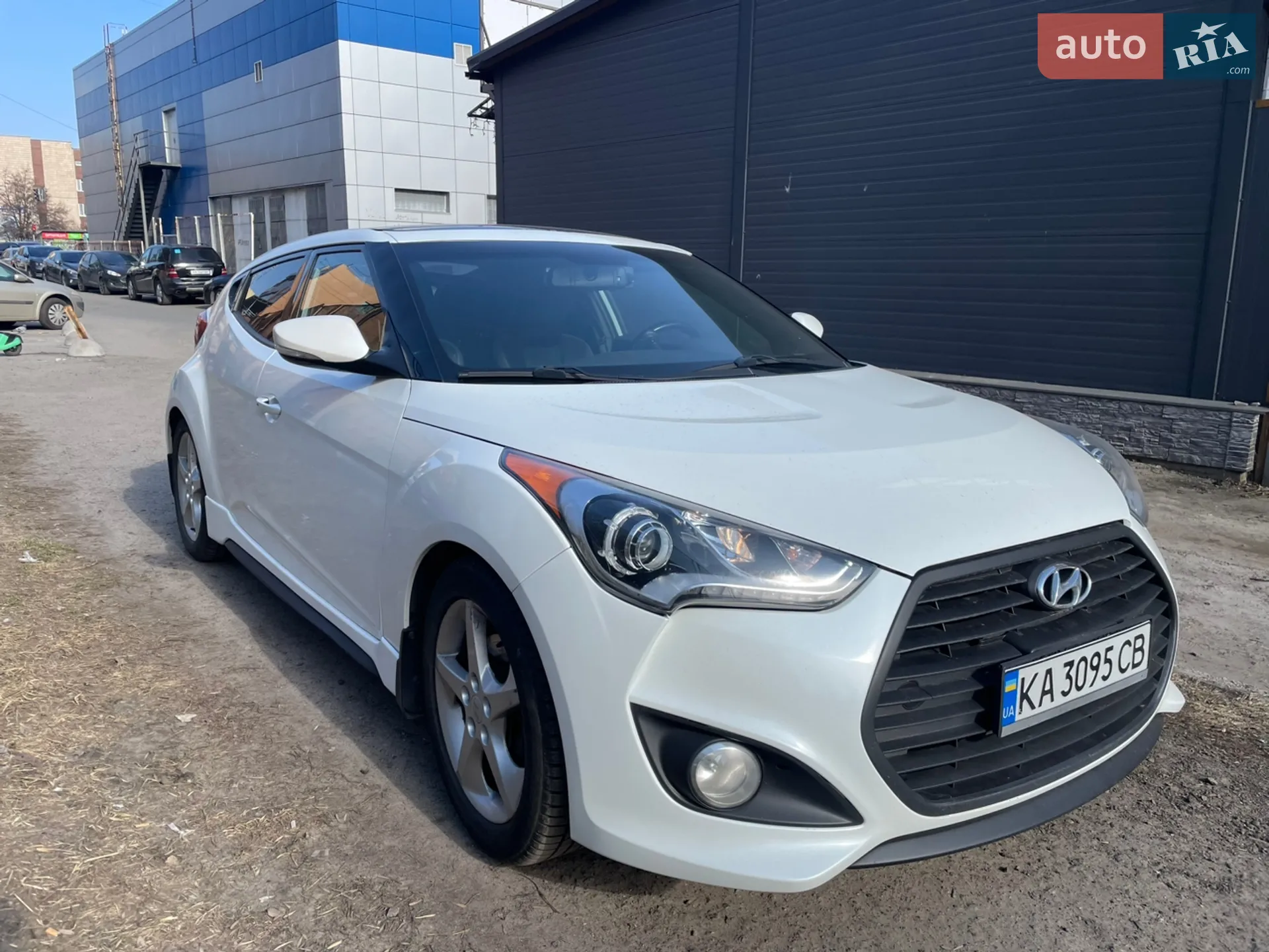 Hyundai Veloster, 2015