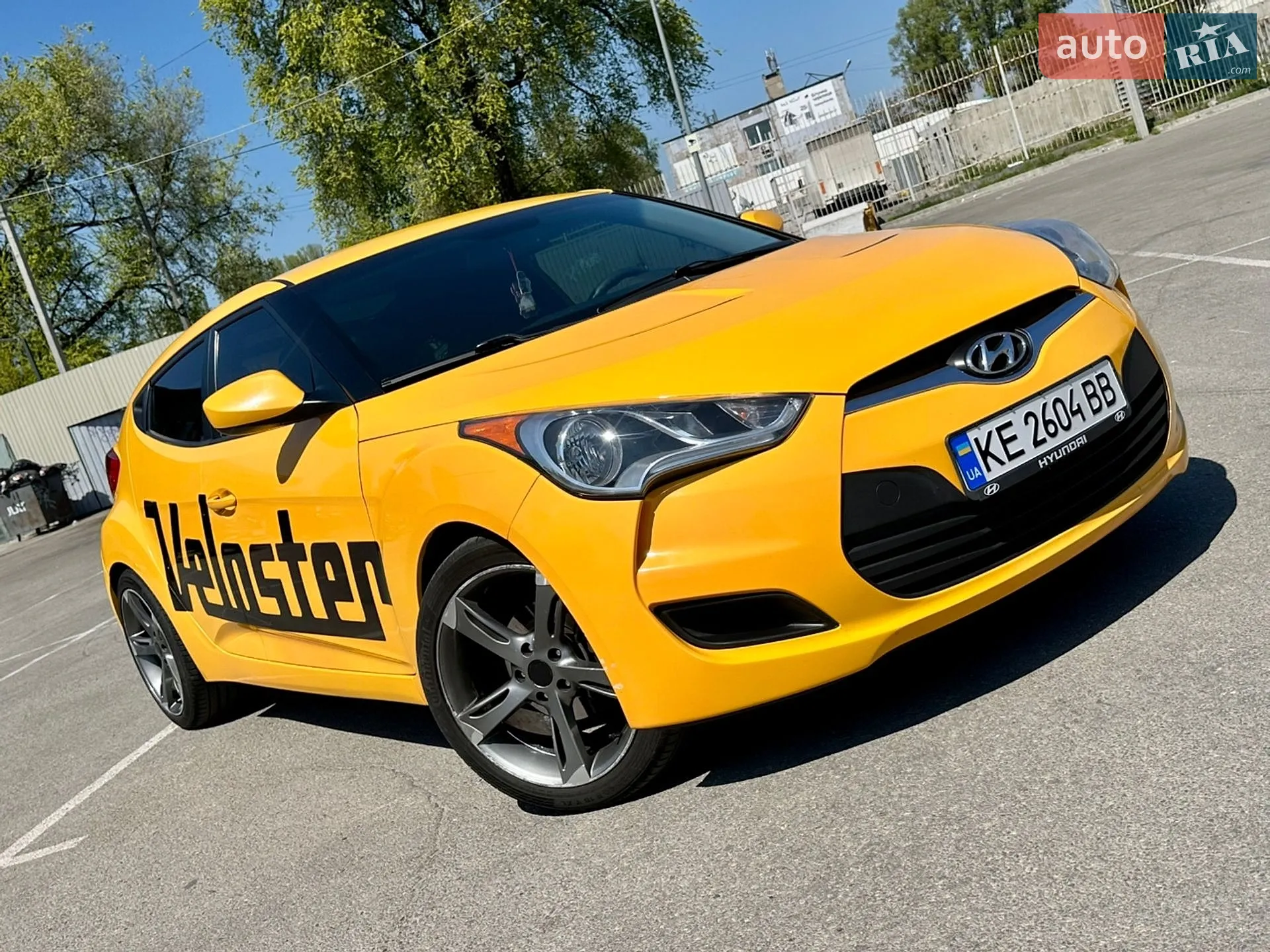 Hyundai Veloster, 2013