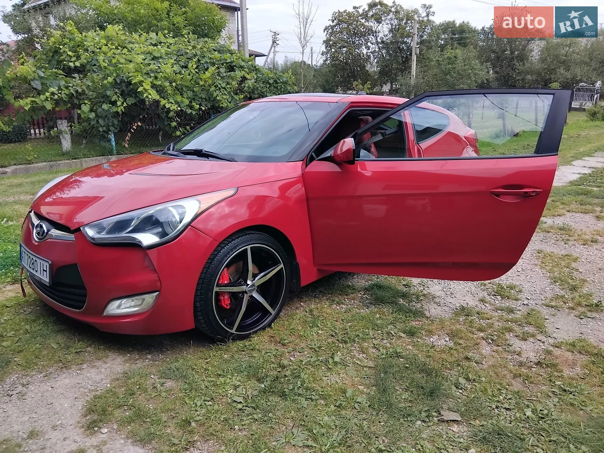 Hyundai Veloster, 2012