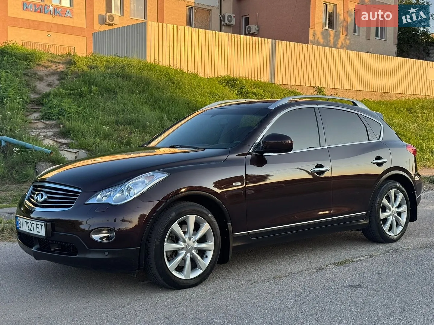 Infiniti EX 37, 2010