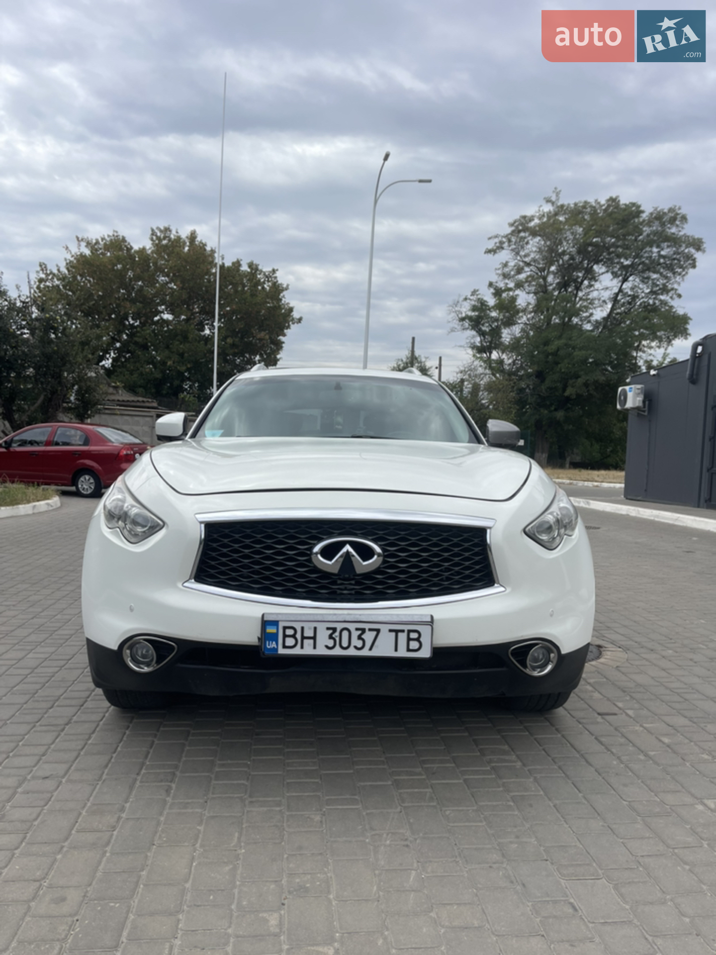Infiniti FX 35, 2011