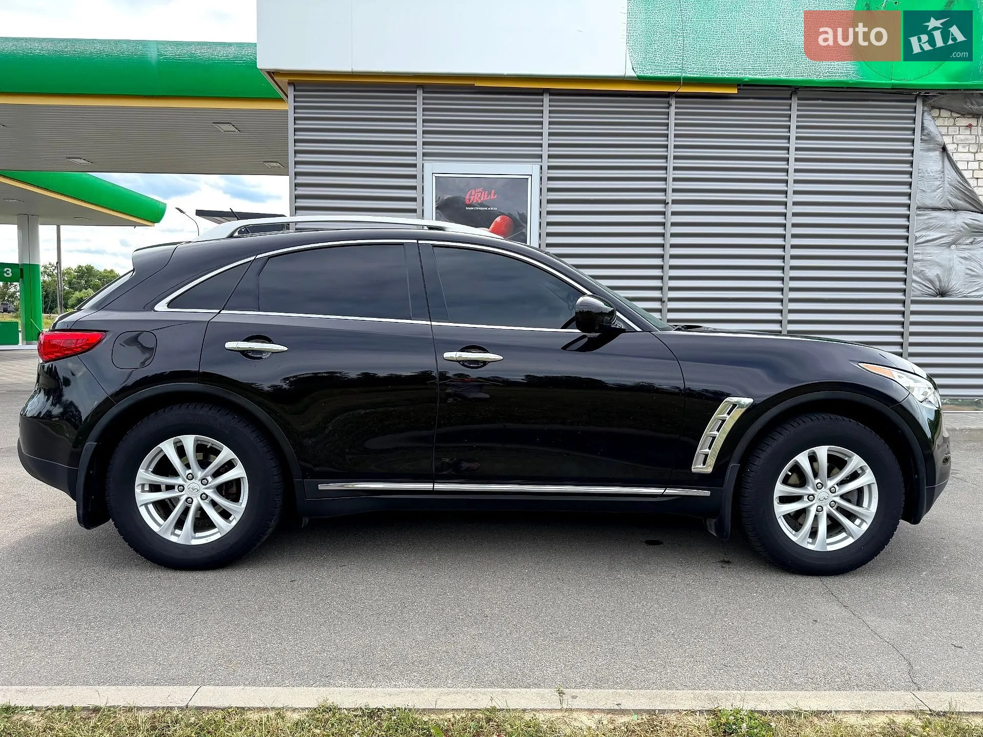 Infiniti FX 35, 2011
