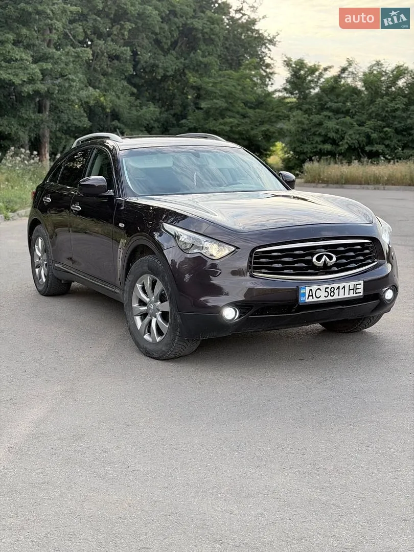 Infiniti FX 35, 2009