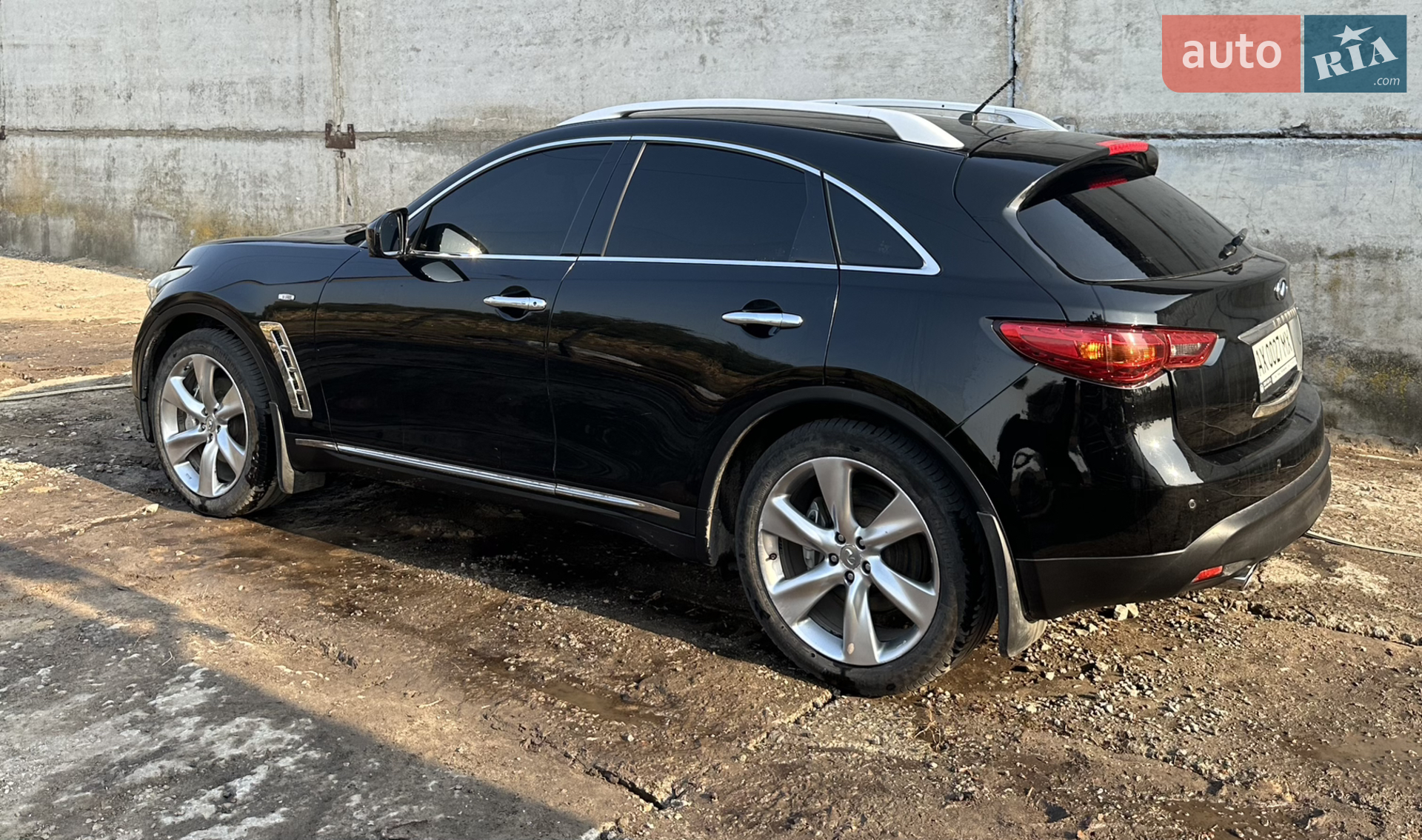 Infiniti FX 37, 2011
