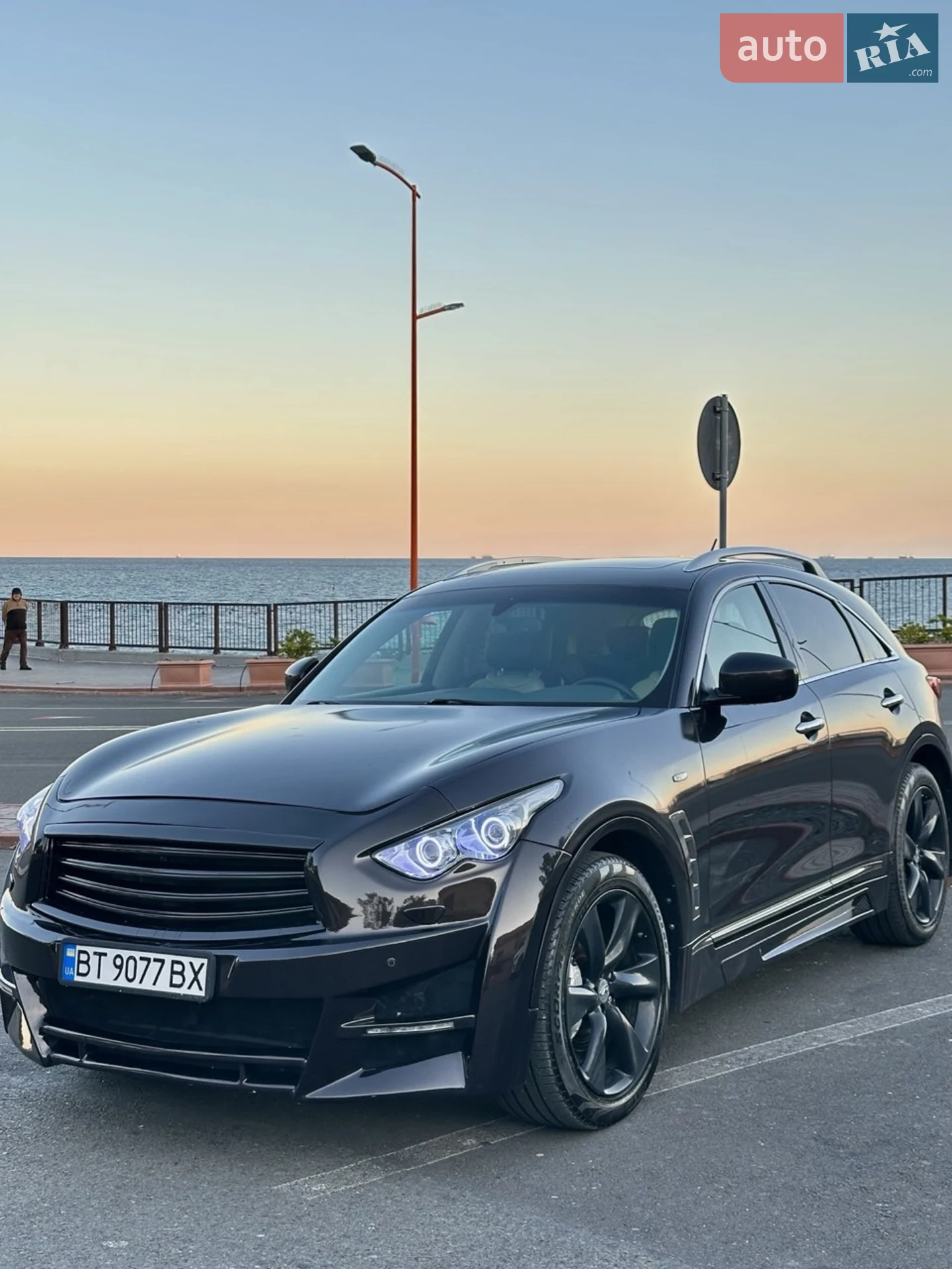 Infiniti FX 37, 2013