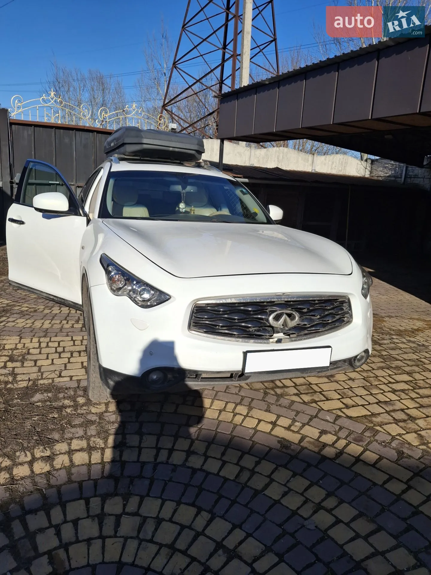 Infiniti FX 37, 2010